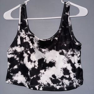 Size Large, stretchy material!